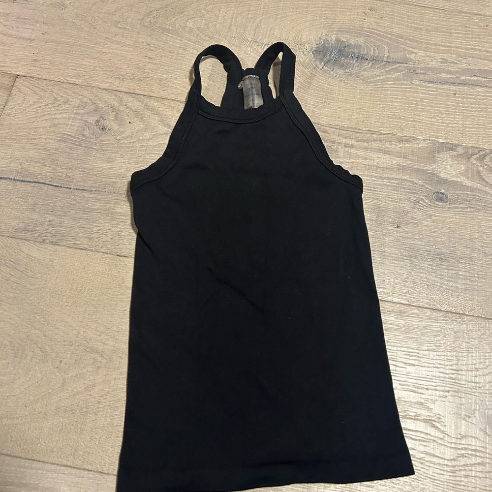 Aritzia Black Seamless Racerback Tank